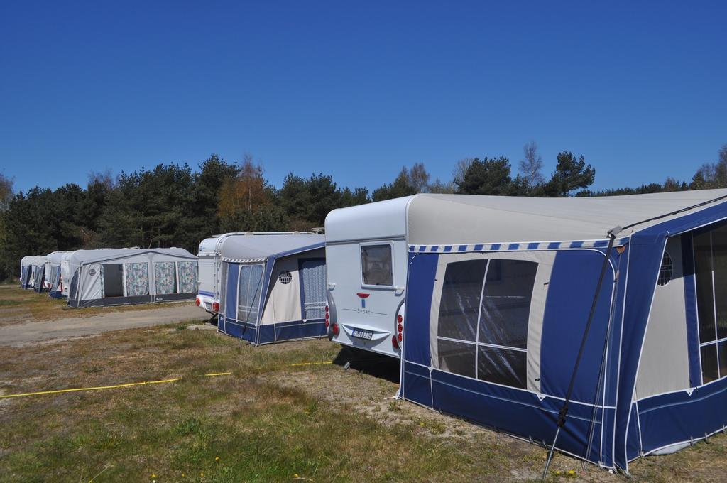 Nowoczesne Przyczepy Kempingowe Chalupy Royal-Camp Εξωτερικό φωτογραφία