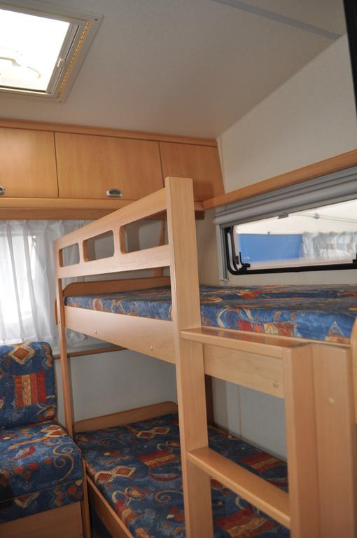 Nowoczesne Przyczepy Kempingowe Chalupy Royal-Camp Εξωτερικό φωτογραφία