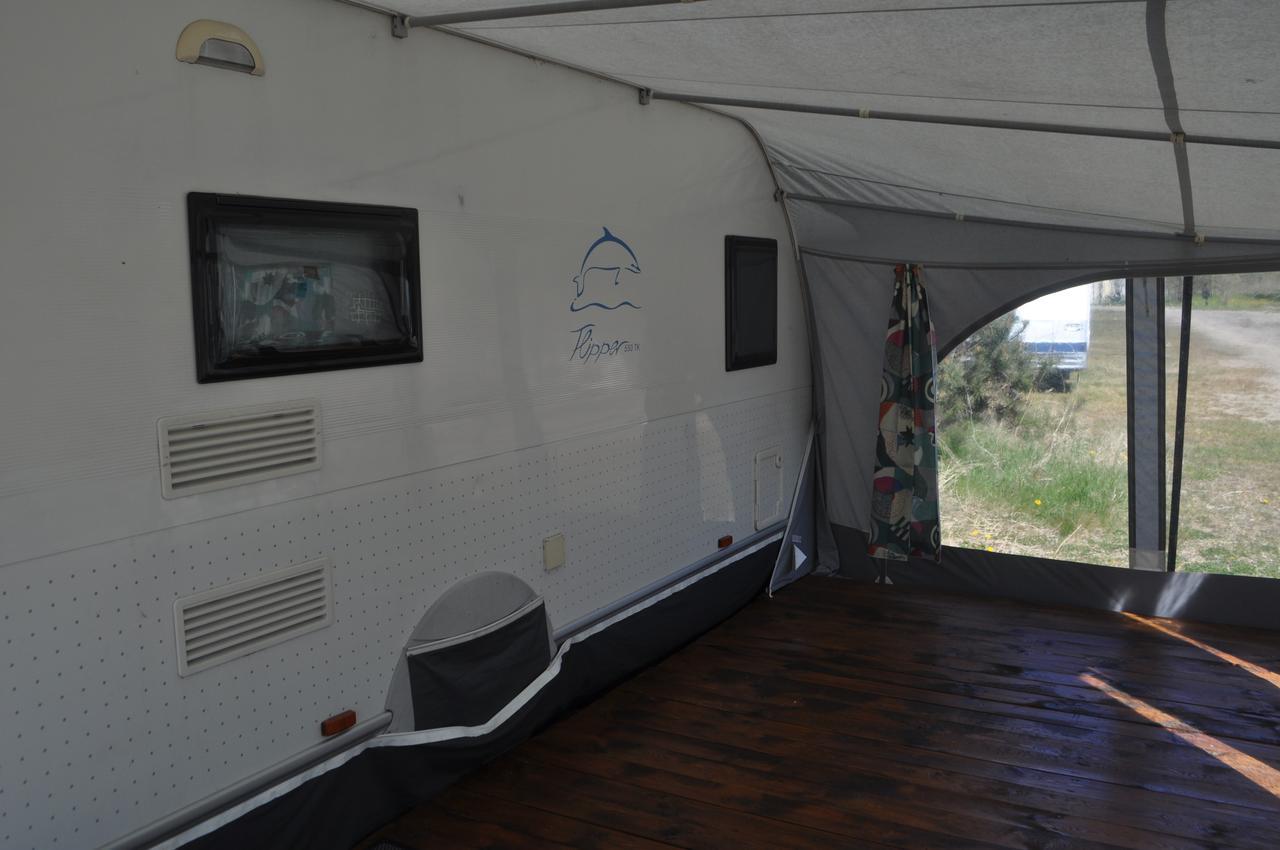 Nowoczesne Przyczepy Kempingowe Chalupy Royal-Camp Εξωτερικό φωτογραφία